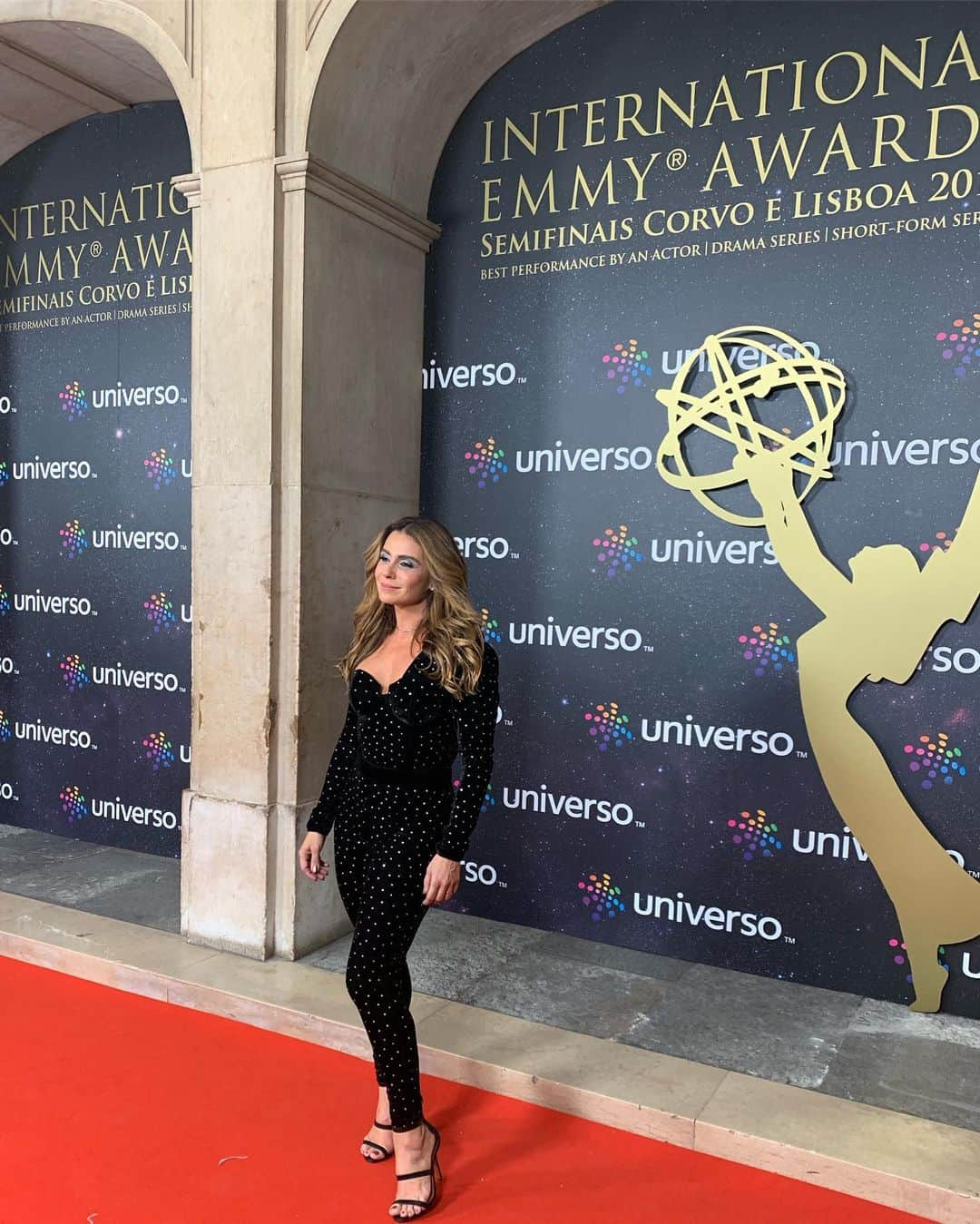 Giovanna Antonelliさんのインスタグラム写真 - (Giovanna AntonelliInstagram)「Noite feliz e especial demais!!!!@iemmys #lisboa @redeglobo @globoportugal #iemmys」9月14日 12時35分 - giovannaantonelli