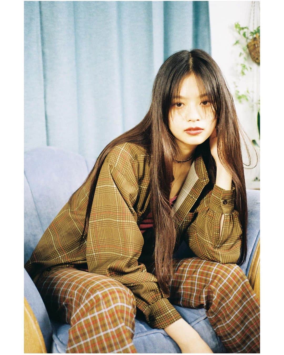 Cazumaxのインスタグラム：「@xgirljp 撮影！ Model: @ikumi.light  Hair&Make-up: @ken_nagasaka  #xgirl#contaxt2」