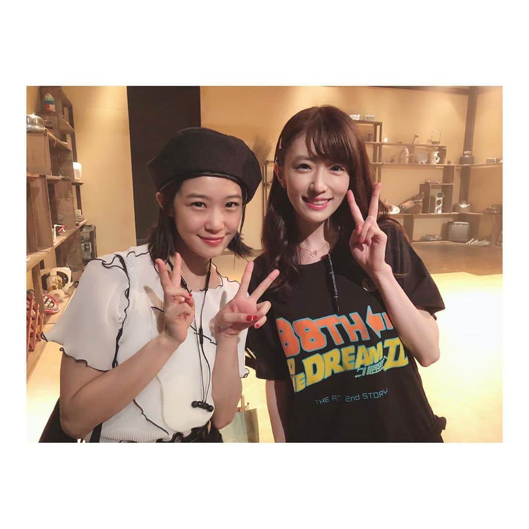 加村真美さんのインスタグラム写真 - (加村真美Instagram)「愛しの柚子ちゃんの舞台観てきました💓 久々会えて嬉しかったー🤩🤩🤩 .  #米寿の伝言 #樋口柚子 ちゃん #可愛すぎる #風越女子 #文堂さん」9月14日 13時30分 - kamura_mami