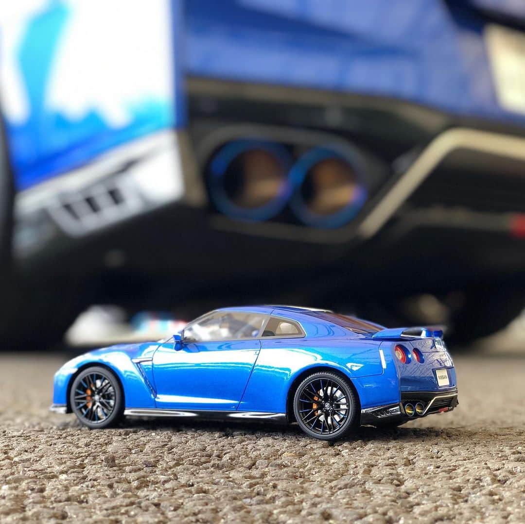 kyosho_official_minicar toysさんのインスタグラム写真 - (kyosho_official_minicar toysInstagram)「. 1:18 Resin Model samurai series Nissan GT-R 2020 year model  #kyosho #nissan #gtr #gtr35 #nissangtr #gtrlife #r35 #carlife #carcollection #motorsports #collection #carmodel  #ミニカー #京商 #sgt #luxurylifestyle #motorsport #luxurycar #luxurydesign #remodeling #japancar #stance #stancenation #rsmeeting2019 #gtrマガジン #stancenation #rsミーティング2019 #amazingcar #gtrlovers #gozzira #thesupercarsquad  www.kyosho.com」9月14日 14時41分 - kyosho_official_minicar_toys