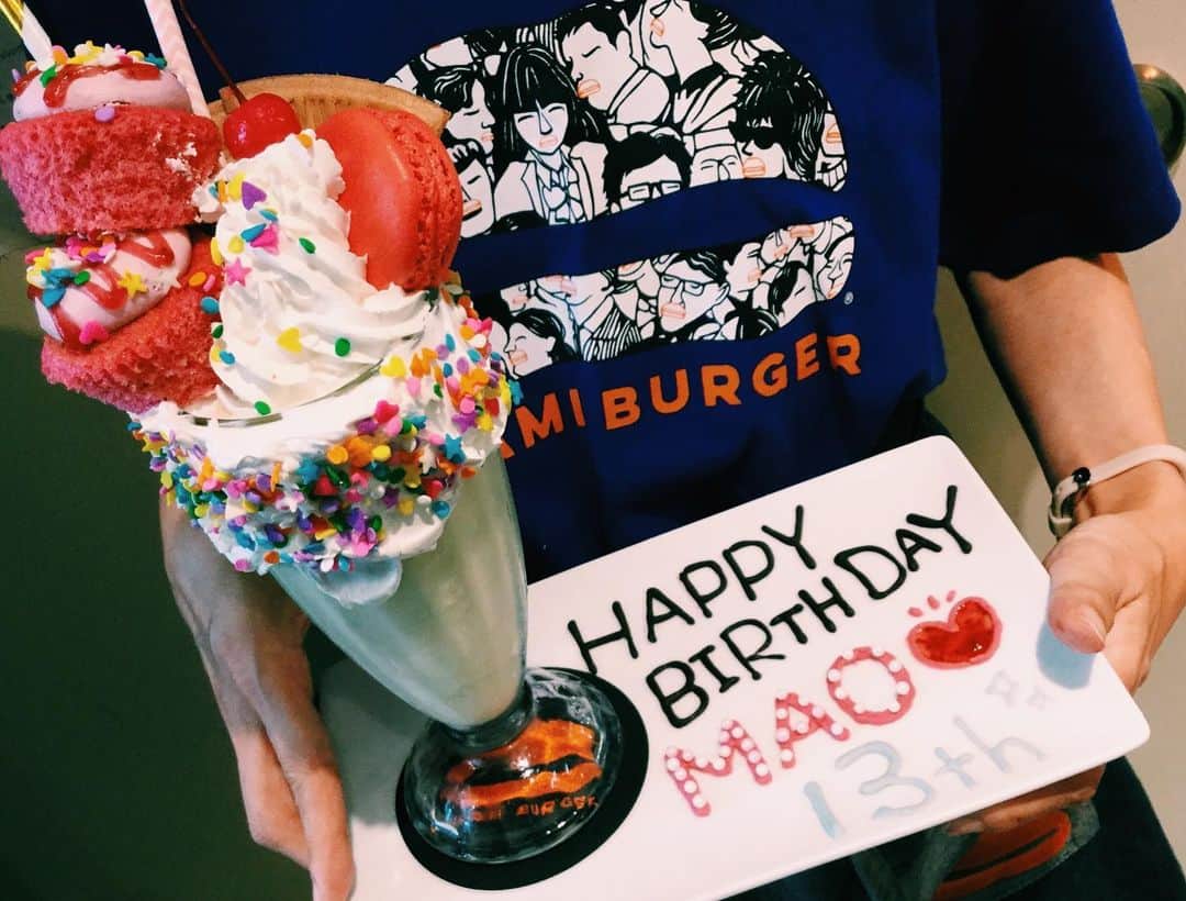 Umamiburgerjpnさんのインスタグラム写真 Umamiburgerjpninstagram こんにちは うまみバーガー みなとみらい店です こちらhappy Birthday Plateです 本日お誕生日のお客様にバニラセレブレーションで バースデープレートを作ってみました