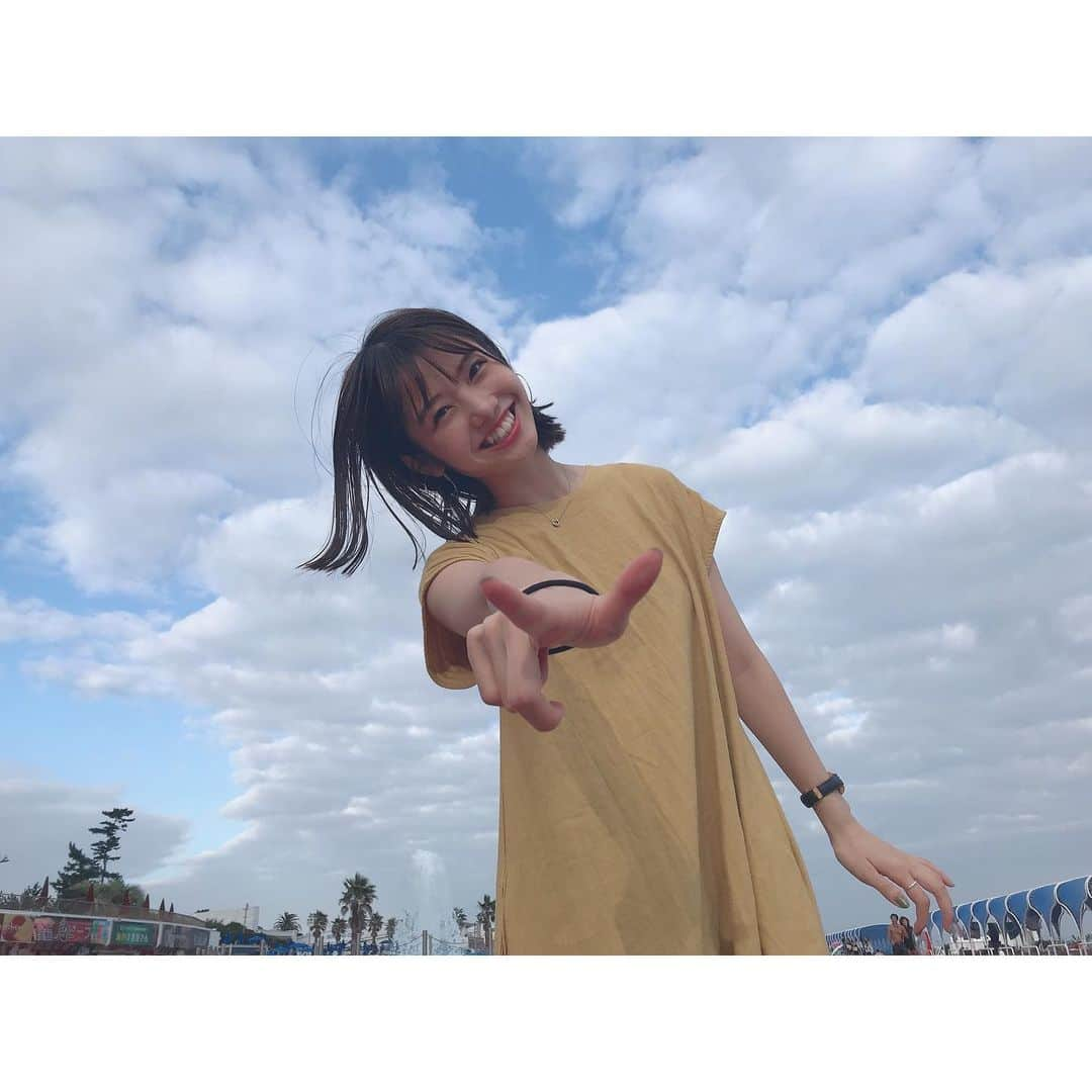 MOMOKAさんのインスタグラム写真 - (MOMOKAInstagram)「・ 空だーーー！ プーールだーー！！ 夏だーー！！ うそ、 秋だーーー！(笑)  今日も ありがとうございました！🥰🍑🍑🍑」9月14日 17時38分 - momoka_jewel