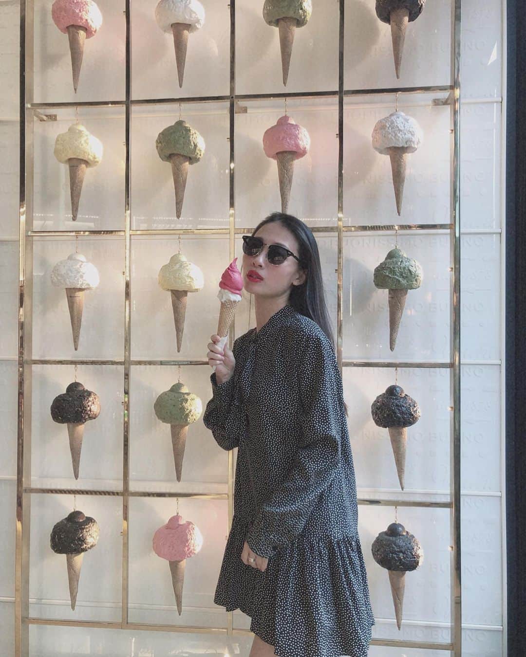 山木コハルのインスタグラム：「アイスクリーム🍨  #ny #ニューヨーク #アイスクリーム #icecream」