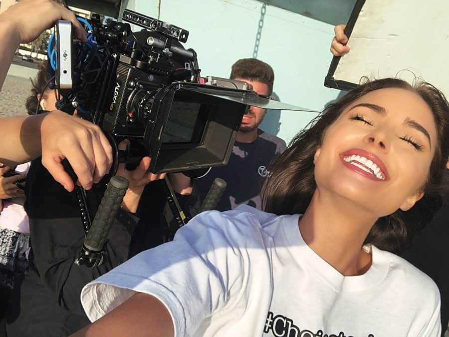 オリビア・カルポさんのインスタグラム写真 - (オリビア・カルポInstagram)「Day 14🎥🤪🙂」9月15日 5時24分 - oliviaculpo