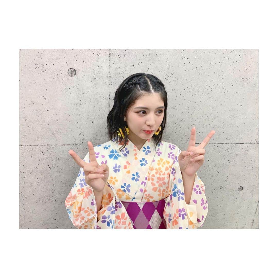 坂元葉月さんのインスタグラム写真 - (坂元葉月Instagram)「Yukata.👘 #浴衣 #浴衣ヘアアレンジ  #キモノ錦 #yukata」9月14日 20時54分 - wasuta_hazuki_sakamoto