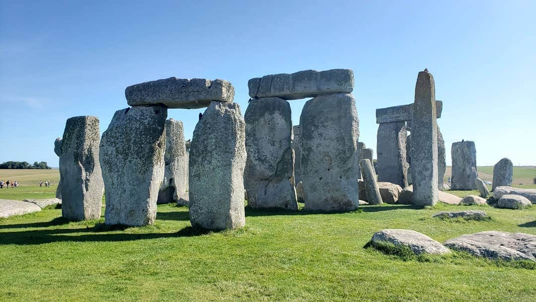 ウェスリー・キリングさんのインスタグラム写真 - (ウェスリー・キリングInstagram)「New wonder of the world ✔ . . . #stonehenge #worldwonder #wonder #rocks #tourist #crewlife #independenceoftheseas #stickshift」9月14日 20時54分 - weskilling