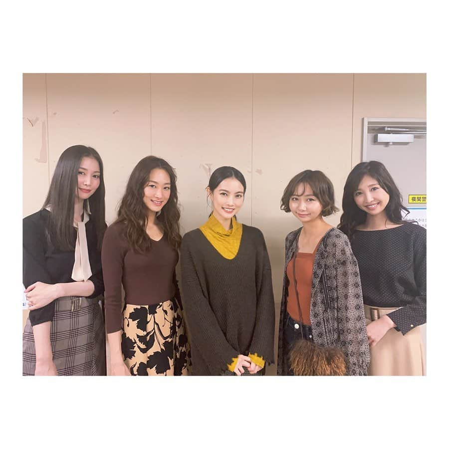 古川美有さんのインスタグラム写真 - (古川美有Instagram)「PERIE Autumn Collection 2019 無事終わりました🍁  地元のイベントなので家族が見に来てくれたり、あたたかい雰囲気の中で楽しくお仕事できました。 見に来てくださった方々、間に合わなかったけど会場までわざわざ来てくれていた方など、ありがとうございました！  地元でお仕事できる機会をくださった @perie_chiba さんにも感謝です。 今夜は実家でのんびりしまーす☺︎ . #ペリエ千葉 #perie #periechiba #chiba #autumncollection2019  #models」9月14日 21時02分 - miyukogawa