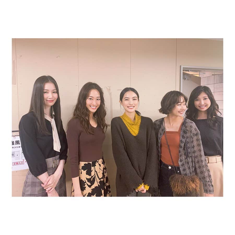 古川美有さんのインスタグラム写真 - (古川美有Instagram)「PERIE Autumn Collection 2019 無事終わりました🍁  地元のイベントなので家族が見に来てくれたり、あたたかい雰囲気の中で楽しくお仕事できました。 見に来てくださった方々、間に合わなかったけど会場までわざわざ来てくれていた方など、ありがとうございました！  地元でお仕事できる機会をくださった @perie_chiba さんにも感謝です。 今夜は実家でのんびりしまーす☺︎ . #ペリエ千葉 #perie #periechiba #chiba #autumncollection2019  #models」9月14日 21時02分 - miyukogawa