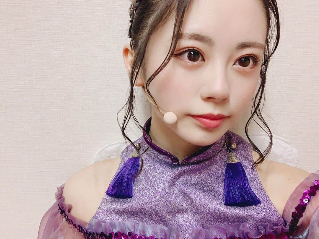 濵咲友菜さんのインスタグラム写真 - (濵咲友菜Instagram)「* チーム8単独舞台来てくださった皆さん本当にありがとうました🙇🏻‍♀️ * スズという役に沢山悩まされたけどその分得るものも大きくていい経験になりました！ * 関わってくださった全ての皆様に感謝です。ありがとうございました！ * #BeeSchool #チーム8」9月14日 21時40分 - sayuna_hamachan