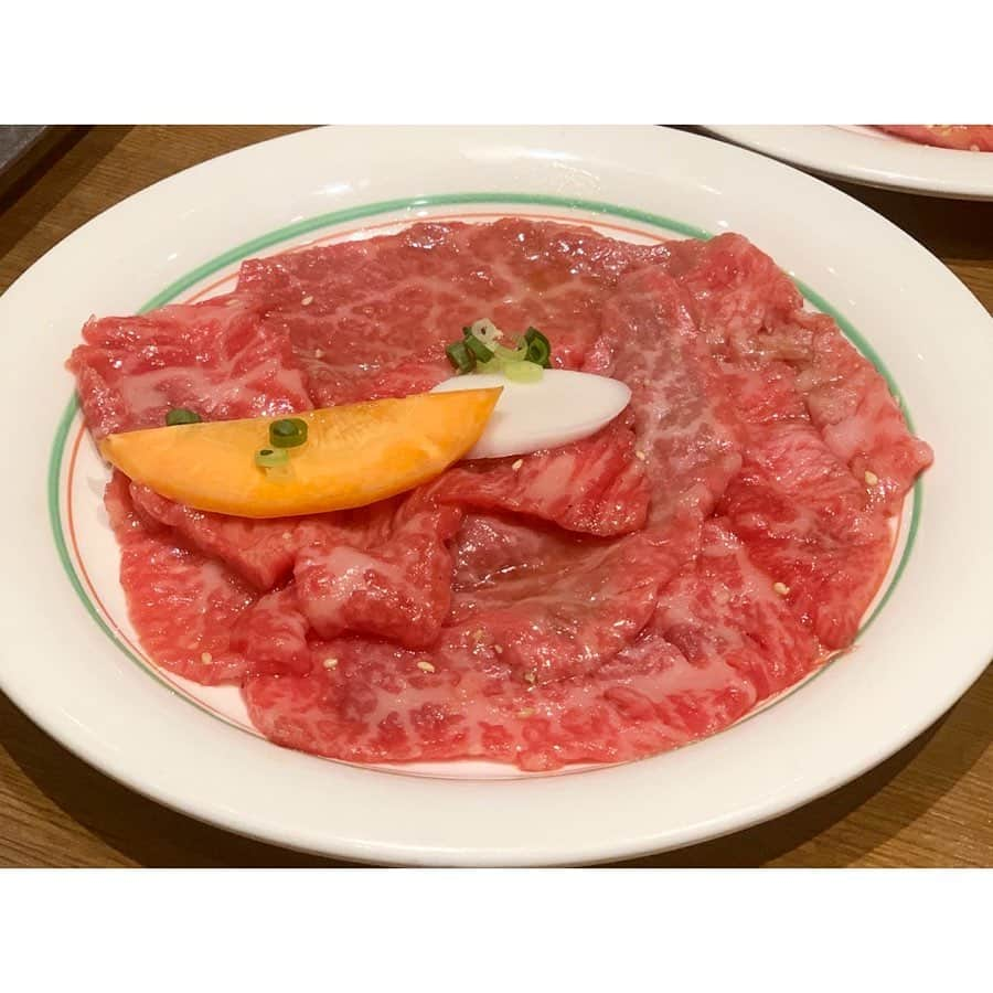 中田奈沙さんのインスタグラム写真 - (中田奈沙Instagram)「Wonderful Yakiniku in Uguisudani👏✨ 焼肉遠征で《鶯谷園》へ❤️ この肉質でこの値段、コスパ抜群だし、 私好みのご飯がすすむ系焼肉🤔💓 * #奈沙ログ #奈沙ログin鶯谷 #やっぱり米が好き #noricenolife * ⬅︎swipe⬅︎ ①大ライスとランプ ②特上タン塩 ③特上ロース ④特上カルビ ⑤特上ランプ ⑥厚切りハラミ ⑦サーロイン * * #yakiniku #uguisudanien #uguisudani #koreanbbq #dinner #foodstagram #foodie #foodgasm #instafood #foodpic #foodporn #tokyo #焼肉 #鶯谷園 #鶯谷 #東京 #グルメ #大ライス #激ウマ #コスパ #焼肉遠征 #ハラミ #タン #ランプ #カルビ #ロース」9月14日 21時51分 - nasa_nakada