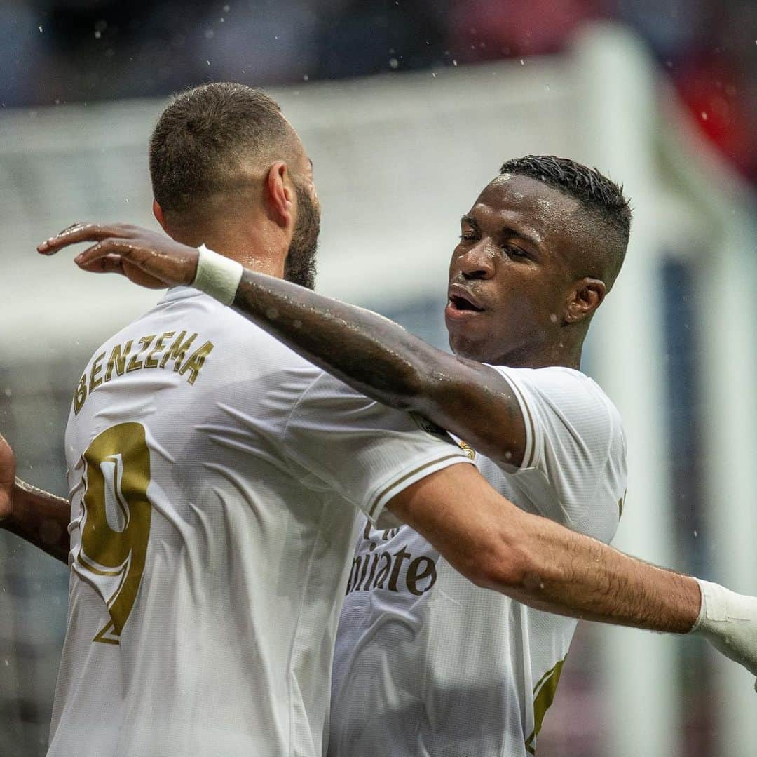 ヴィニシウス・ジュニオールさんのインスタグラム写真 - (ヴィニシウス・ジュニオールInstagram)「A ganar siempre! ¡HALAMADRID! 🙏🏾⚡️⚽️ 📸 @nogueirafoto」9月14日 22時43分 - vinijr