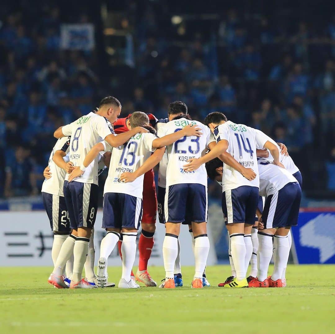 のインスタグラム：「9/14(土)19:00＠等々力 J1リーグ第26節 vs川崎フロンターレ ●0-2  #J1 #soccer #football #Jubilo #Jleague #iwata #shizuoka #ジュビロ磐田 #サッカー #フットボール #Jリーグ #サックスブルー  #9月18日 ＃天皇杯 #HOME  #清水エスパルス 戦」