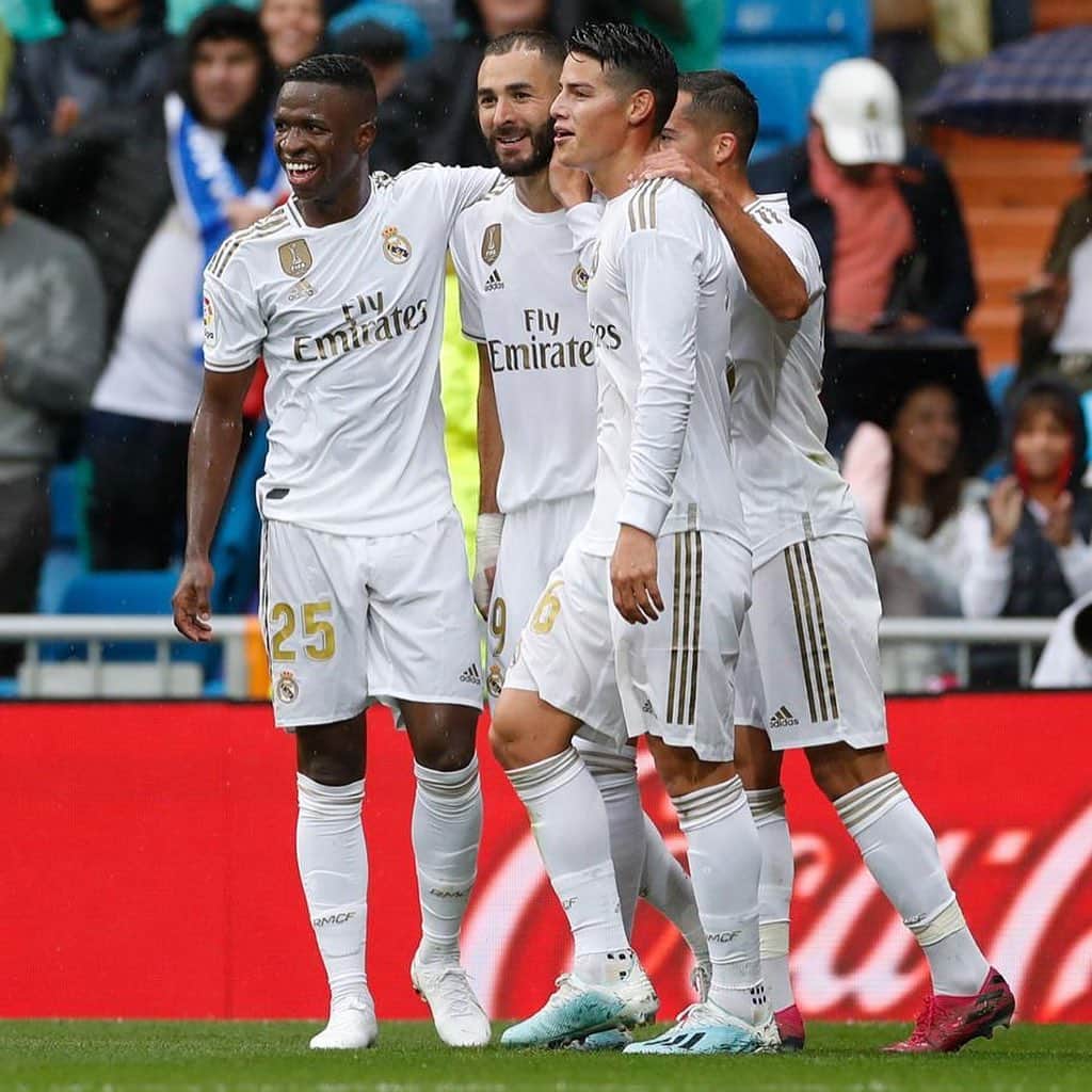 ハメス・ロドリゲスのインスタグラム：「Seguimos juntos. Gran victoria, Ahora pensar en lo que viene. #HalaMadrid ⚪️」