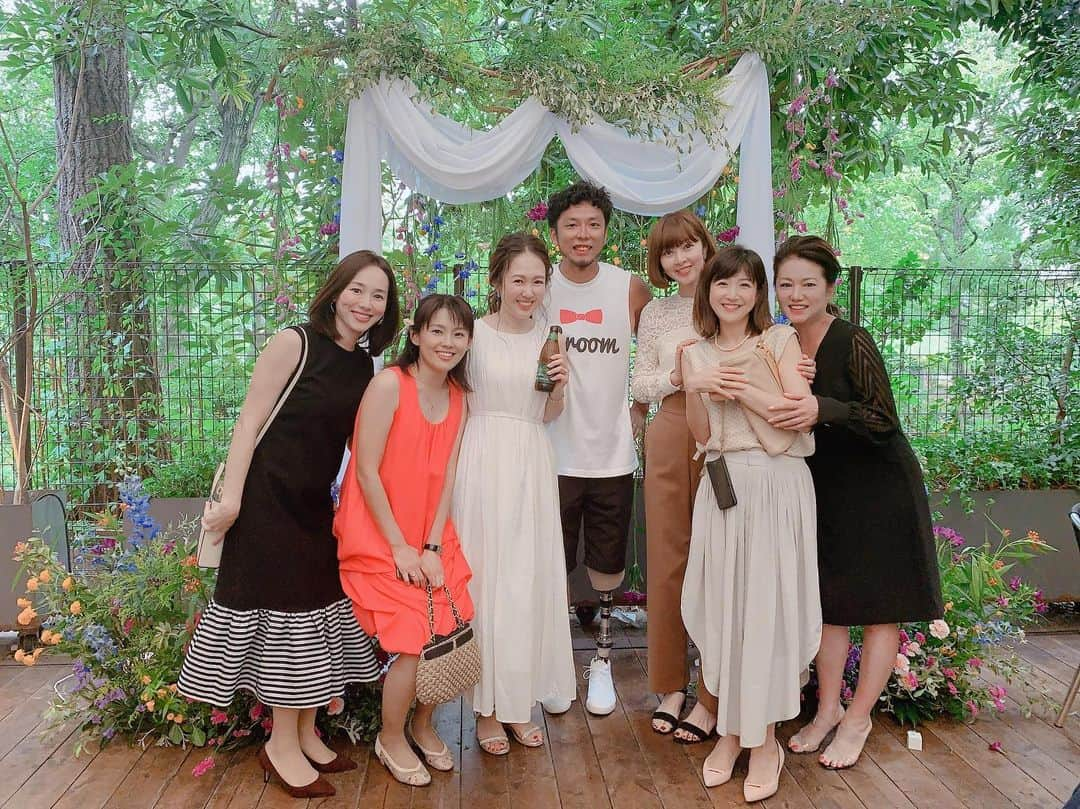 相沢礼子さんのインスタグラム写真 - (相沢礼子Instagram)「ゆりちゃんご結婚おめでとう^ ^♡ #オリンピック 選手のお二人に、せっかくだから真ん中で^ ^って仰って頂いて嬉しすぎてにやけてます^ ^  ありがとうございます😊  #吉田沙保里 さん #小谷実可子 さん #山縣苑子 ちゃん  @nanouniverse_official  #セントフォース #コラボ服  #instagood #photooftheday  #fashion #beautiful #happy #cute #followme #fun #me #japan #love  #セントフォース #フリーアナウンサー #ミス日本 #相沢礼子 #ありがとう #ootd #ボブ #髪型  #olympics  #wedding  #weddingdress  #weddingparty  #weddingphotography」9月14日 23時00分 - reikoaizawa828