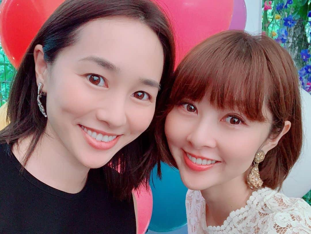 相沢礼子さんのインスタグラム写真 - (相沢礼子Instagram)「ゆりちゃんご結婚おめでとう^ ^♡ #オリンピック 選手のお二人に、せっかくだから真ん中で^ ^って仰って頂いて嬉しすぎてにやけてます^ ^  ありがとうございます😊  #吉田沙保里 さん #小谷実可子 さん #山縣苑子 ちゃん  @nanouniverse_official  #セントフォース #コラボ服  #instagood #photooftheday  #fashion #beautiful #happy #cute #followme #fun #me #japan #love  #セントフォース #フリーアナウンサー #ミス日本 #相沢礼子 #ありがとう #ootd #ボブ #髪型  #olympics  #wedding  #weddingdress  #weddingparty  #weddingphotography」9月14日 23時00分 - reikoaizawa828