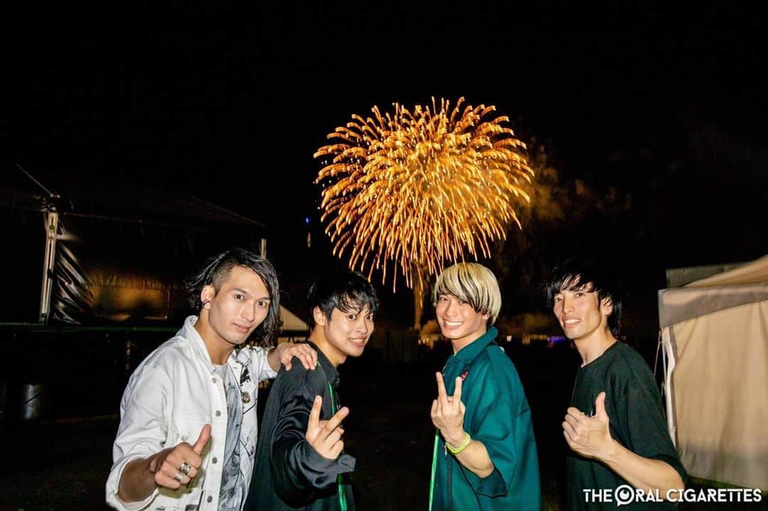 鈴木重伸のインスタグラム：「PARASITE DEJAVU DAY1 ONE MAN SHOW 自分でもこんなに溢れるんやってくらい溢れ出ました。 ほんまにありがとうございました。 明日もよろしくね。  photo by viola」