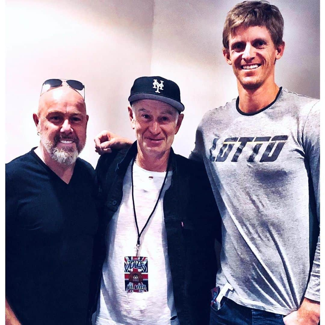 ケビン・アンダーソンさんのインスタグラム写真 - (ケビン・アンダーソンInstagram)「I had a great time last night, my first time at @thegarden 🎸 Thank you @jasonbonham! #JBLZE #PeterFrampton」9月15日 0時26分 - kandersonatp