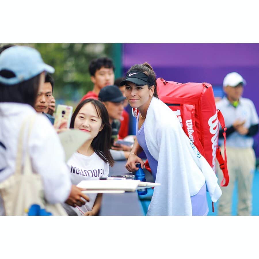 アイラ・トムリャノビッチのインスタグラム：「Thank you @zhengzhouopen for the busy week 😝🤷‍♀️....🔜 Seoul 😌」