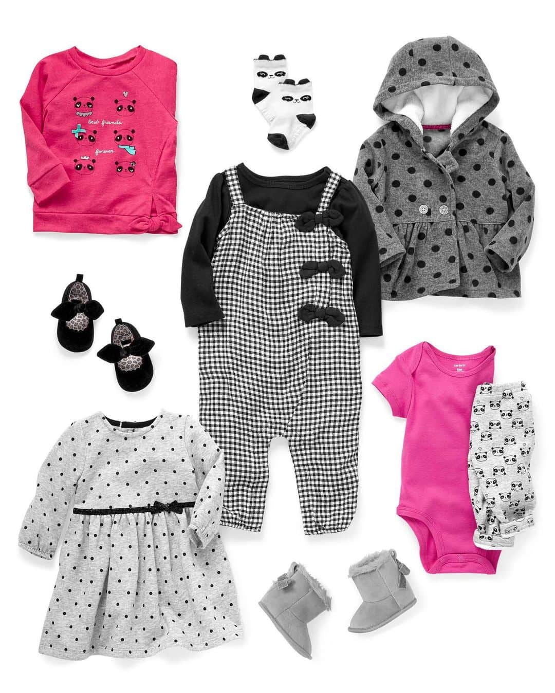 のインスタグラム：「Black, white, pandas and a pop of pink. 🐼💓 #holiday #sneakpeak #pandas #lovecarters」