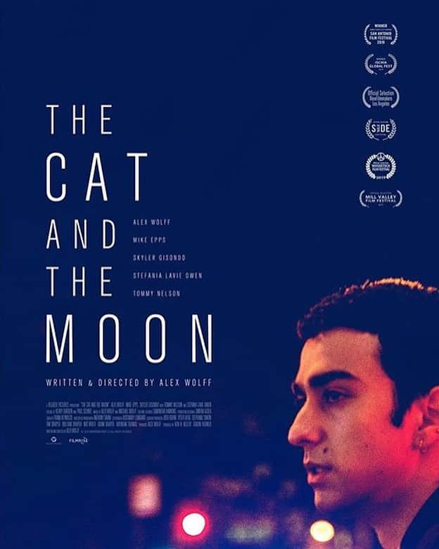 アビゲイル・ブレスリンさんのインスタグラム写真 - (アビゲイル・ブレスリンInstagram)「very proud of this dude. hardwork+incredible talent. can’t wait to see this.  #thecatandthemoon 🐱🌙」9月15日 1時04分 - abbienormal9