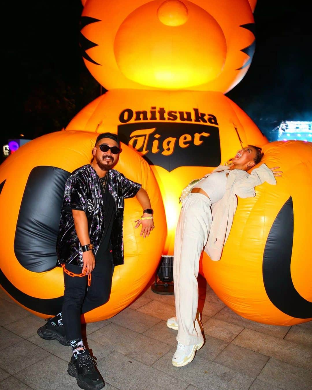 菅又菜摘（ナツ）さんのインスタグラム写真 - (菅又菜摘（ナツ）Instagram)「🐯 #ultrajapan2019 day1🔥 @ultrajapan エントランス入ってすぐの オニツカタイガーのパークステージ 毎年可愛い🧡今年はトラさん🐯 @onitsukatigerjp @onitsukatigerofficial #onitsukatiger #ultrajapan #ultraootd #ultraオニツカ #オニツカタイガー #kogenatsu #焦げNATSU #こげなつ」9月15日 1時07分 - kogenatsu920