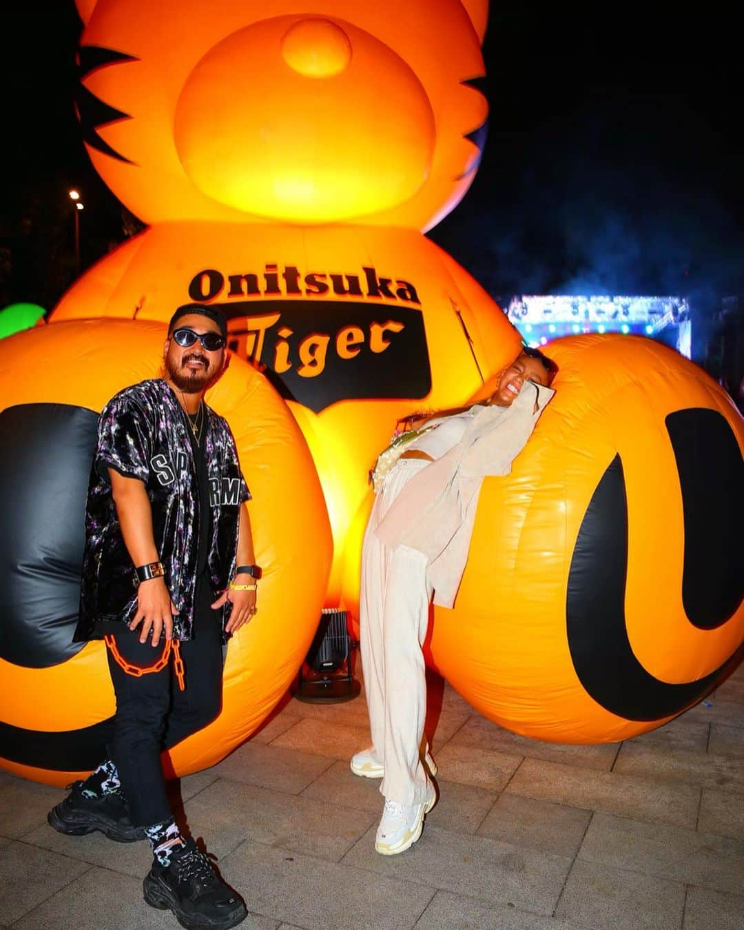 菅又菜摘（ナツ）さんのインスタグラム写真 - (菅又菜摘（ナツ）Instagram)「🐯 #ultrajapan2019 day1🔥 @ultrajapan エントランス入ってすぐの オニツカタイガーのパークステージ 毎年可愛い🧡今年はトラさん🐯 @onitsukatigerjp @onitsukatigerofficial #onitsukatiger #ultrajapan #ultraootd #ultraオニツカ #オニツカタイガー #kogenatsu #焦げNATSU #こげなつ」9月15日 1時07分 - kogenatsu920