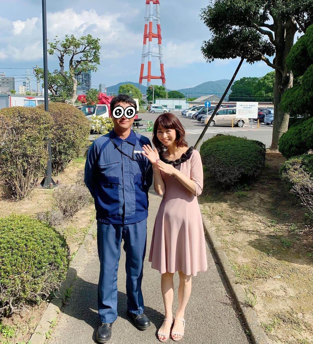 荒生暁子さんのインスタグラム写真 - (荒生暁子Instagram)「北九州でお仕事。 そこに長崎の小・中学の幼馴染が。 中学校以来の再会。 背が高くなってて、びっくり。 ちびっこだったのにね、きっくん。 立派になってました。 仕事で会えると、こんなに嬉しいものなのか。  #長崎出身#幼馴染#職場訪問 #幼馴染に会えた」9月15日 1時40分 - akikoarao0904