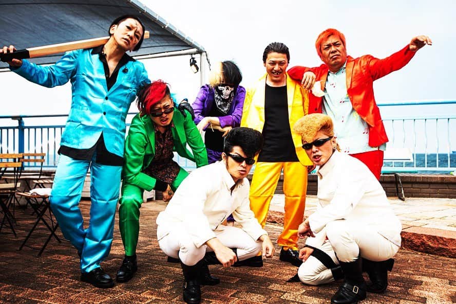 HIROSHIのインスタグラム：「氣志團万博2019ほんまにありがとう！ めっちゃ楽しかったわ♪ 遊んでくれたみんなありがとう!!!!! photo by @kawado_photo  #氣志團万博最高かよ #rottengraffty #ロットン」