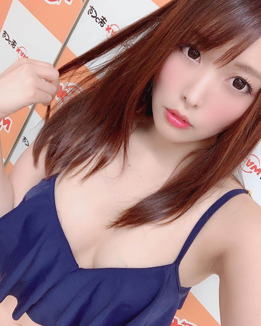 新村あかりのインスタグラム：「水着❤︎」