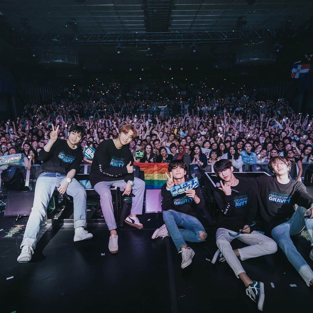 DAY6さんのインスタグラム写真 - (DAY6Instagram)「New York thank you for kicking off the Na leg with bang!!」9月15日 2時02分 - day6kilogram