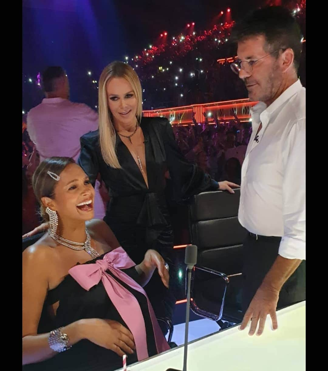 アリーシャ・ディクソンさんのインスタグラム写真 - (アリーシャ・ディクソンInstagram)「Caption this....👀 @bgt Champions @itv Now!!! #BGTChampions 🇬🇧」9月15日 4時18分 - aleshaofficial