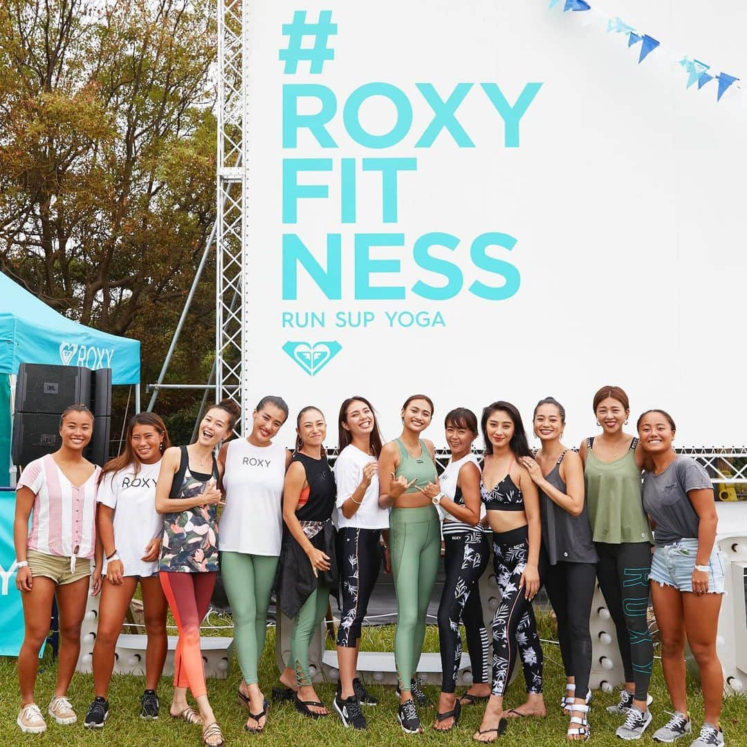 田中律子さんのインスタグラム写真 - (田中律子Instagram)「ROXY FITNESS RUNSUPYOGA🏃‍♀️🏄‍♀️🧘‍♀️@福岡  今年も沖縄からスタートして、横浜、大阪、福岡、4ヶ所でRSY🌞無事に全て終了しました💛 どの会場も元気な笑顔で溢れてた🤩朝からヨガして、走って、SUPして、身体と心をヘルシーに🙌  参加してくれたみなさま、ありがとう😊また来年、ROXY FITNESS RUNSUPYOGAで会いましょう💛  大好きなROXY FAMILY🌞 @roxyjapan  #roxyjapan  #roxyfitness  #runsupyoga  #roxygirls  #また来年」9月29日 15時14分 - ri2kotanaka