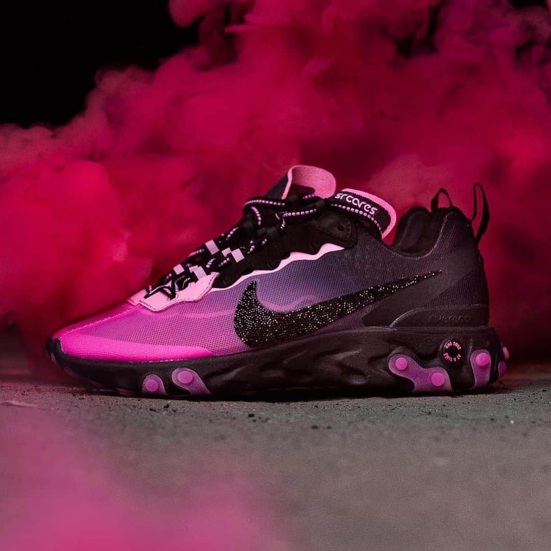 HYPEBEASTさんのインスタグラム写真 - (HYPEBEASTInstagram)「@hypebeastkicks: @sneakerroom has teamed up with @nike once again to raise funds in support for Breast Cancer Awareness. They’ll be releasing three limited-edition QS versions of Nike’s ever-popular React Element 87, with one wearing a Swarovski crystal-covered Swoosh. All three options will be available in limited quantities at Sneaker Room’s store in Jersey and website on September 28.⁠⠀ Photo: Sneaker Room」9月29日 15時45分 - hypebeast