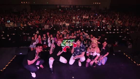 小波津亜廉のインスタグラム：「[29/9/19] It looks like a really cool fan concert! Did anybody here go?? ⠀⠀⠀ ⠀ #kohatsuallen #asumakousuke ⠀⠀⠀ ⠀ Source: Kousuke’s twitter」