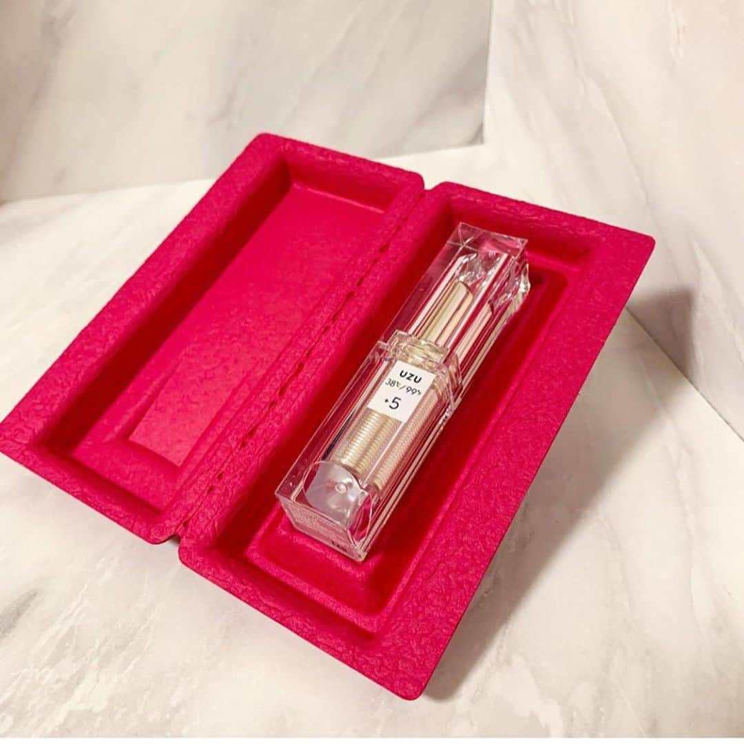 PRESSさんのインスタグラム写真 - (PRESSInstagram)「9/27に発売したばかりの話題のリップ💄﻿ ﻿ カラーバリエーションは全6色。﻿ ﻿ -4℃（プラム）﻿ -2℃（ブラウン）﻿ ±0℃（クリア）﻿ +1℃（ライトオレンジ）﻿ +3℃（コーラルピンク）﻿ +5℃（レッド）﻿ ﻿ 各2,200円❤︎﻿ 特に-2℃が品切れになっていることが﻿ 多いみたい🤔見つけたらラッキーかも💓﻿ ﻿ —————————————————— ㅤ﻿ ﻿ お気に入りの写真に @pressblog #pressblog をㅤ﻿ タグ🏷して投稿してください♡﻿ PRESS公式アカウントでㅤ﻿ あなたのアカウントをご紹介致します! ㅤ﻿ ㅤ﻿ ——————————————————﻿ ﻿ #グラデーションリップ #コーラルピンク #ピンクリップ  #リップティント #コスメ紹介 #コスメレビュー#コスメレポ #リップ💄 #リップメイク #リップスティック #リップメイク #リップケア #赤リップ #リップアディクト #ブラウンリップ #uzu #リップトリートメント #フローフシ」9月29日 16時30分 - press.inc