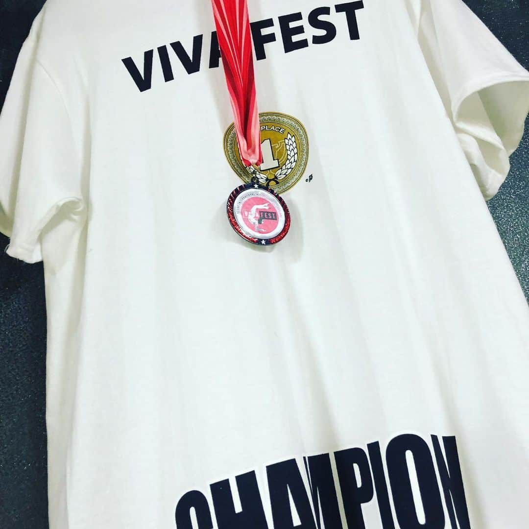 ツネ さんのインスタグラム写真 - (ツネ Instagram)「ツネはバク宙を覚えた。  #体操スクール  #MAT #vivafest  #champion」9月29日 17時13分 - happyman0812