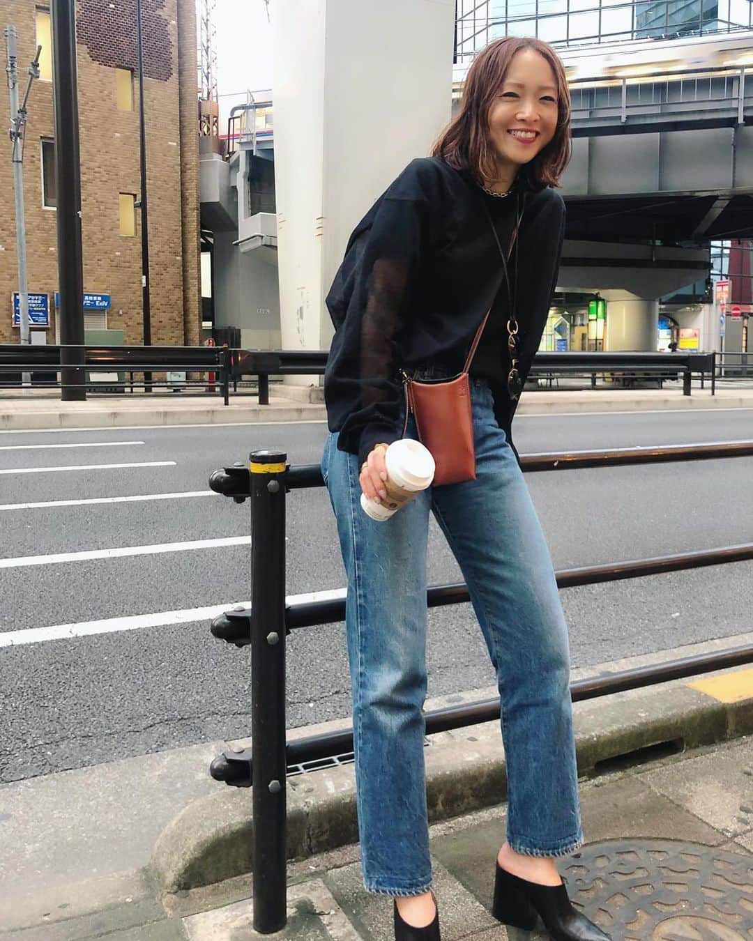 野尻美穂さんのインスタグラム写真 - (野尻美穂Instagram)「くせっ毛すごいですが、今日も良い日でした🥺❤️❤️❤️ タグ付けたよ！ #パーマ風 #お袖長め族」9月29日 18時33分 - miho_cocoa