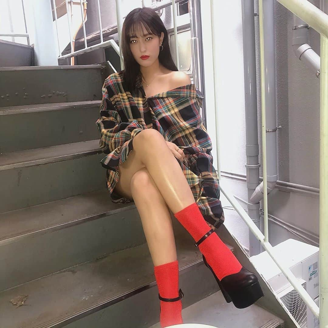 平田梨奈さんのインスタグラム写真 - (平田梨奈Instagram)「Today’s Fashion ❤️❤️❤️ めっちゃ赤すきな人みたい😂@beep_ss」9月29日 18時34分 - hirari_official