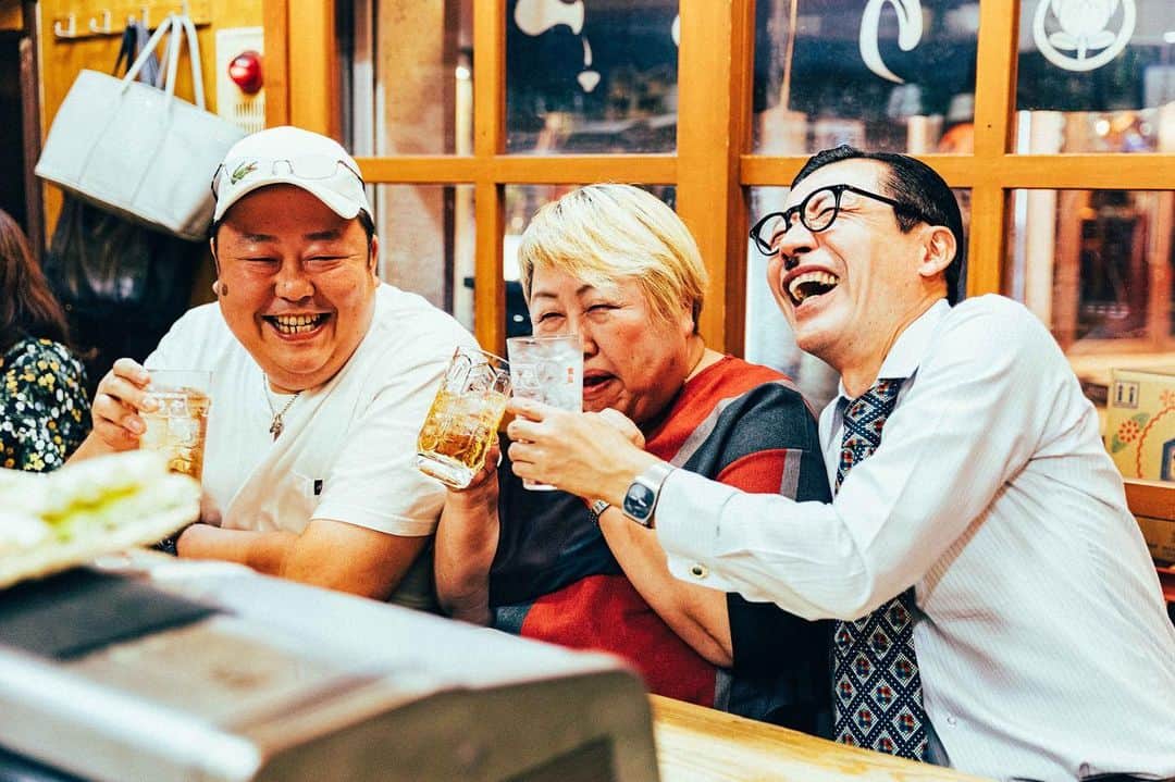 岩井ジョニ男のグルメインスタ