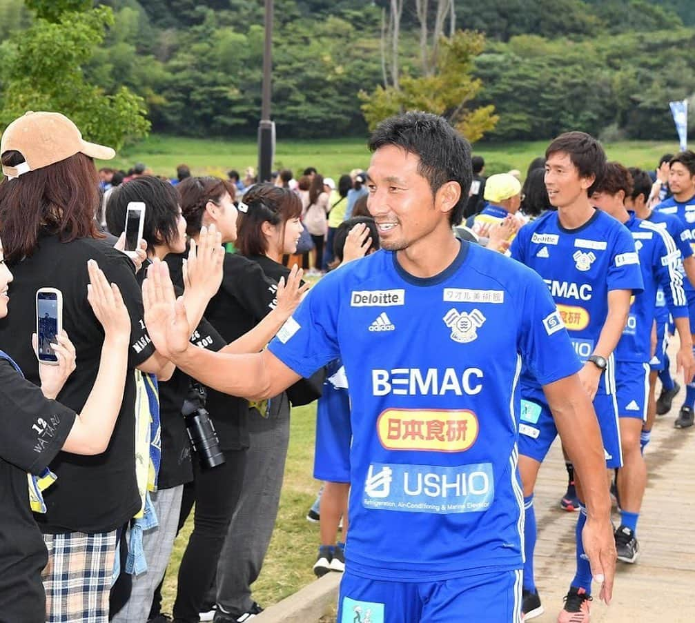 太田康介さんのインスタグラム写真 - (太田康介Instagram)「FC今治ファン感謝祭2019  沢山の皆様にご来場いただきました。  本当にありがとうございました。  皆さんの支えあってのFC今治です。  残り9試合、みんなで戦いましょう💪💪 #FC今治 #チーム今川マッスル5 #なかやまきんに君  #子供達に助けられました #今日来た方はお気づきだろうか #選手の出し物 #太田康介 #仮面にマント #二人羽織 #コント対決 #フル稼働 #全部に名前書いてありました #お疲れ様でした #ご来場ありがとうございました」9月29日 20時51分 - kosukeota.7