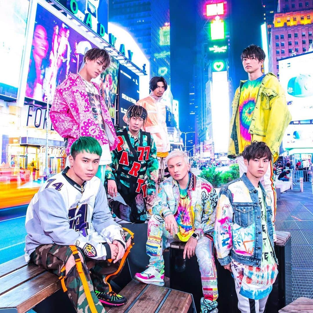 KENZO さんのインスタグラム写真 - (KENZO Instagram)「P.A.R.T.Y. 発売記念イベント全5都市 札幌→名古屋→東京→大阪→福岡  本日全日程終了🎉 また皆さんにお会いできる日を楽しみにしています！ お会いできなかった方も次回を楽しみにお待ちしています😊  ありがとうございました🙋‍♂️」9月29日 20時49分 - dapump.kenzo