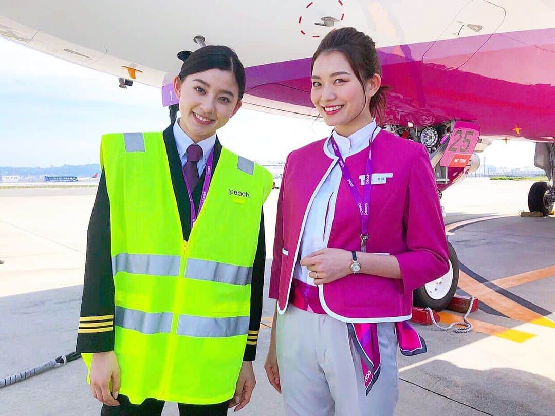 蜂谷晏海さんのインスタグラム写真 - (蜂谷晏海Instagram)「🍑ランウェイ24✈️ ご覧いただきありがとうございました！🍑 今週で関東での放送が最終回でした。 もっとみんなと仲良くなりたかった😂💞 またお会いできますように！ 地方によってはこれから放送が始まるところもあるので、ぜひチェックをお願いします！ もしくは、hulu、Amazonプライムにて全話見られますのでそちらも宜しくです☺️❤︎ #ドラマ#ランウェイ24 #パイロット と #CA」9月29日 21時01分 - hachiyaami