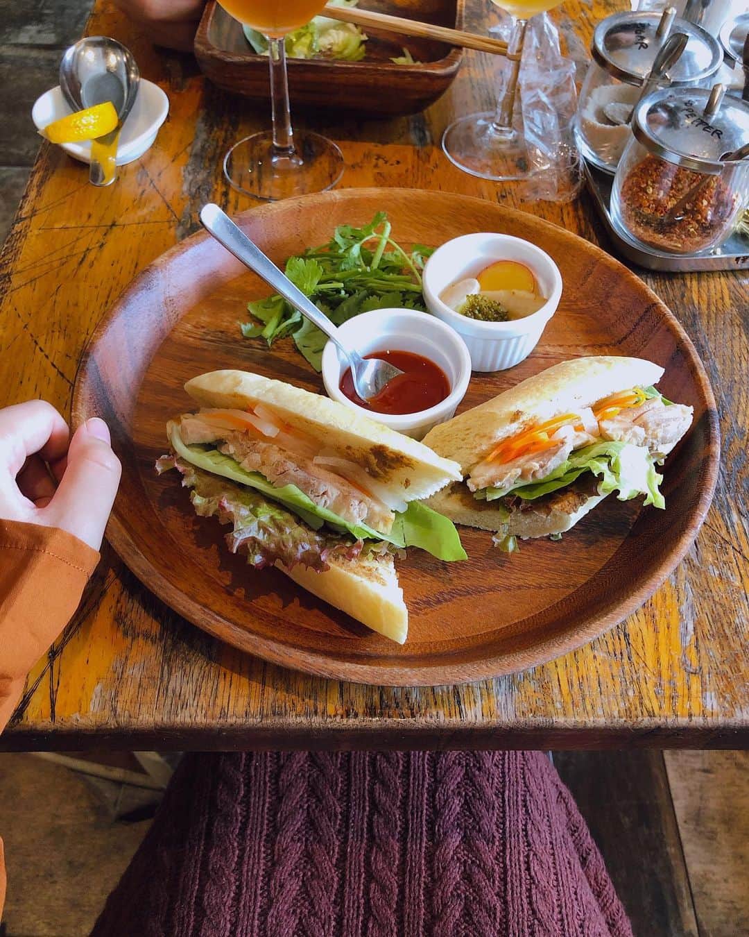 小谷津友里のグルメインスタ