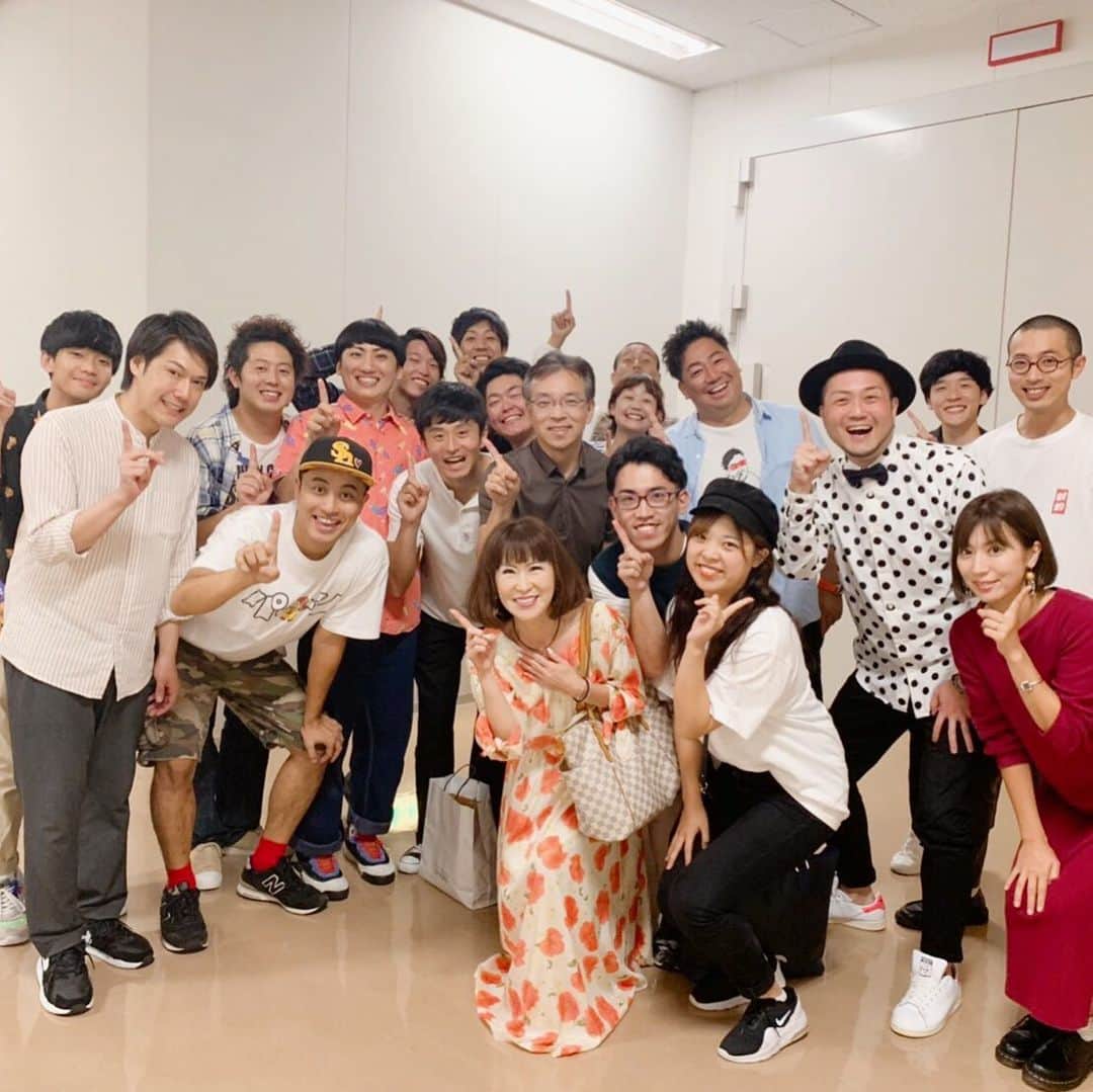 のインスタグラム：「渡辺プロダクション お笑いライブ 息子夫婦と 萌ちゃんパパと 行ってきました 面白い🤣 終わって皆様と ありがとう御座いました 💕💕 #渡辺プロダクション  #お笑い  #お笑いライブ  #お笑い芸人  #面白い  #おほしんたろう  #instagood  #instagram  #love  #fun  #happy  #福岡  #リバレイン博多  #天神  #ブルーリバー」