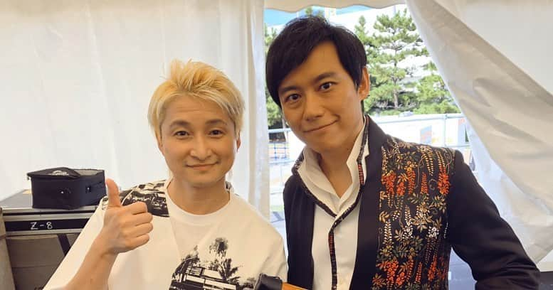 NAOTOさんのインスタグラム写真 - (NAOTOInstagram)「スタクラフェス、無事終了しました。 ゲスト出演して頂いた、宮本笑里さん、藤原道山さん、メンバー、スタッフのみんな、そして会場に足を運んでくれた皆さん、本当にありがとうございました。 フェス2連チャン、しかも全く違う感じで不安もありましたが、楽しく過ごさせてもらいました。 バイオリンって意外と、野外合うでしょ。💖 あー、雨降らなくてよかった。😊 #スタクラフェス #宮本笑里 #藤原道山」9月29日 21時13分 - naoto_poper