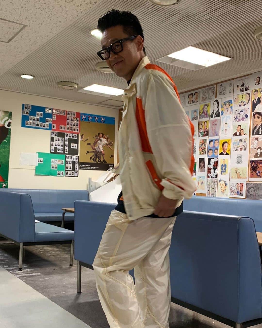 宮川大輔さんのインスタグラム写真 - (宮川大輔Instagram)「#NHKでお仕事 #おなまえっ！ #衣装 #@heronpreston #このセットアップ好きー！」9月29日 21時17分 - miyagawadai