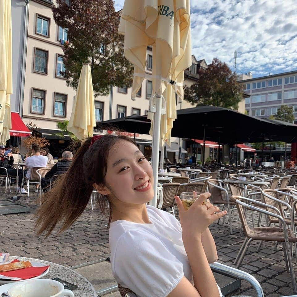 宇宙少女さんのインスタグラム写真 - (宇宙少女Instagram)「아침산책 후 ☕️ 곧 갈게 😊  #우주스타그램 #우주소녀 #수빈」9月29日 21時27分 - wjsn_cosmic