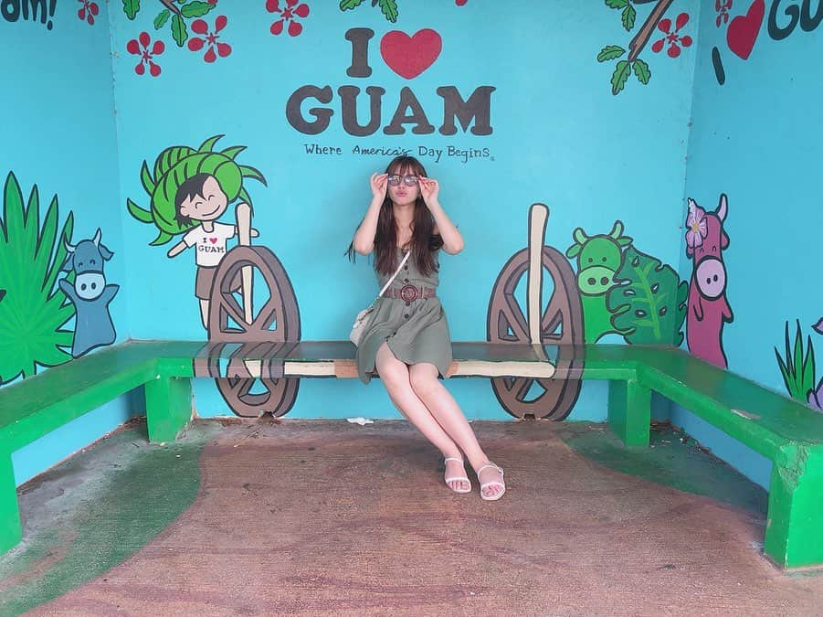 倉田瑠夏さんのインスタグラム写真 - (倉田瑠夏Instagram)「#guam#🏝 #iloveguam #グアム#instlove #photography #旅行 #instatravel #travel #旅 #pr #instago #여행스타그램 #여행에미치다 #데일리룩 #패션 #옷스타그램 #ootd #girl #me #japanesegirl #instafashion #fashiongram #バス停 #サングラス女子 #tresjewelry」9月15日 15時14分 - ruka.kurata