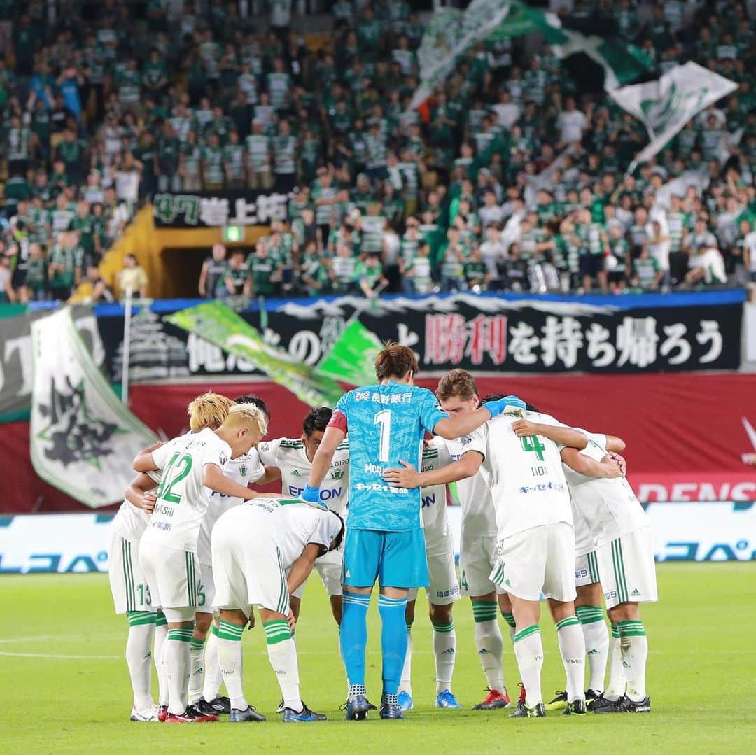 松本山雅FCさんのインスタグラム写真 - (松本山雅FCInstagram)「2019.9.14 2019 Meiji Yasuda J1 League 26th sec. Kobe 2-1 Matsumoto  #松本山雅fc #matsumotoyamaga #yamaga #onesoul #境界突破」9月15日 13時56分 - matsumoto.yamagafc