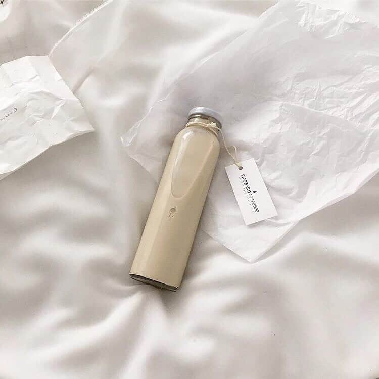 大石亜里紗さんのインスタグラム写真 - (大石亜里紗Instagram)「大人気急上昇中🧸💖！ ミルクティーカラー🍼💗 . 顔色も良く、服はシンプルに ヘアはまろやかな透け感🐄🌿 . . 柔らかいハイトーンカラー お任せください🦔🌿✨ DM・☎︎からのご予約がおススメ🌻 . –––––––––––––––––––––––––––– . . #crea_arisa 大人気のおススメカラー🌿 #ミルクたっぷりカラー🥛 . 色素薄い外国人のような 赤味のないカラーなら お任せください👩🏼💐 . . #ミルクティーベージュ #ミルクティーカラー #ミルクティーアッシュ #ミルクティー色 #ミルクティーグレージュ #ミルキーベージュ  #クリーミーベージュ」9月15日 7時31分 - crea_arisa